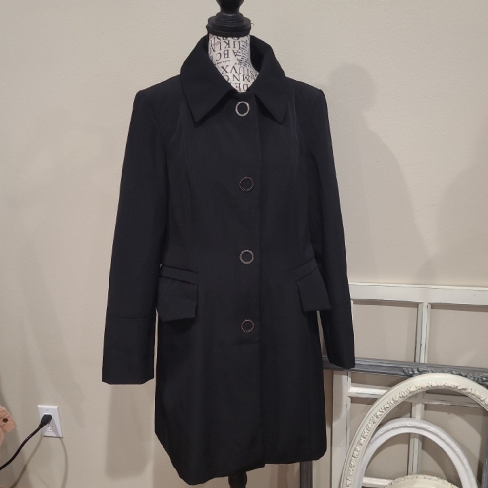 Anne Klein Women's Size M. Black Coat polished work career casual everyday